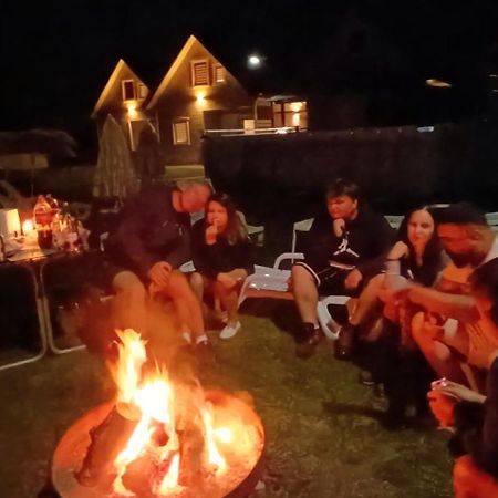 Domki Nadmorska Oaza Nad Morzem I Jeziorem Jezierzany Екстериор снимка